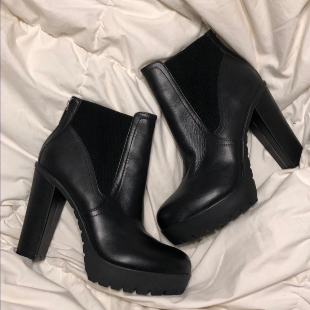 Steve Madden ‘Amandaa’ Platform Boot